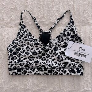Zyia Adjustable Strappy Racerback Sports Bra NWT Black White Animal Size XS